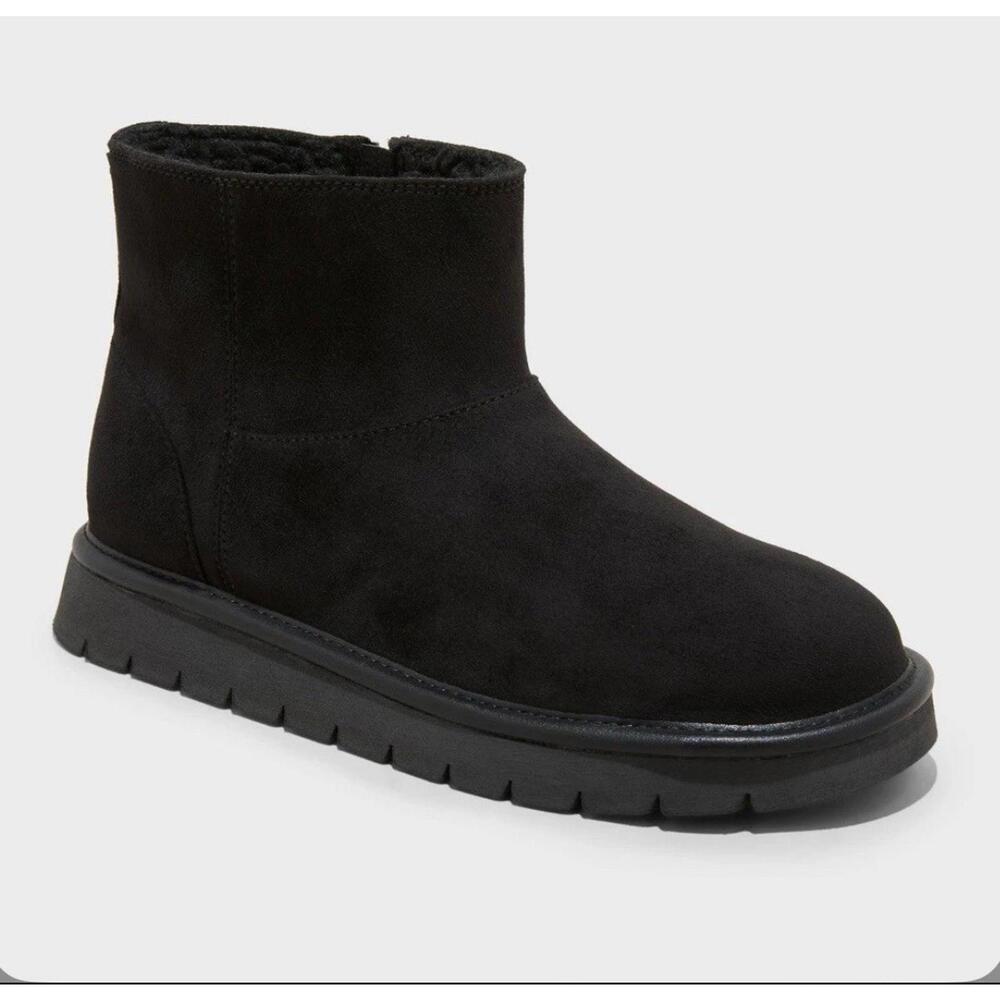 NEW Women’s Size 7 May Suede Boots with Memory Foam Sherpa Cozy Winter